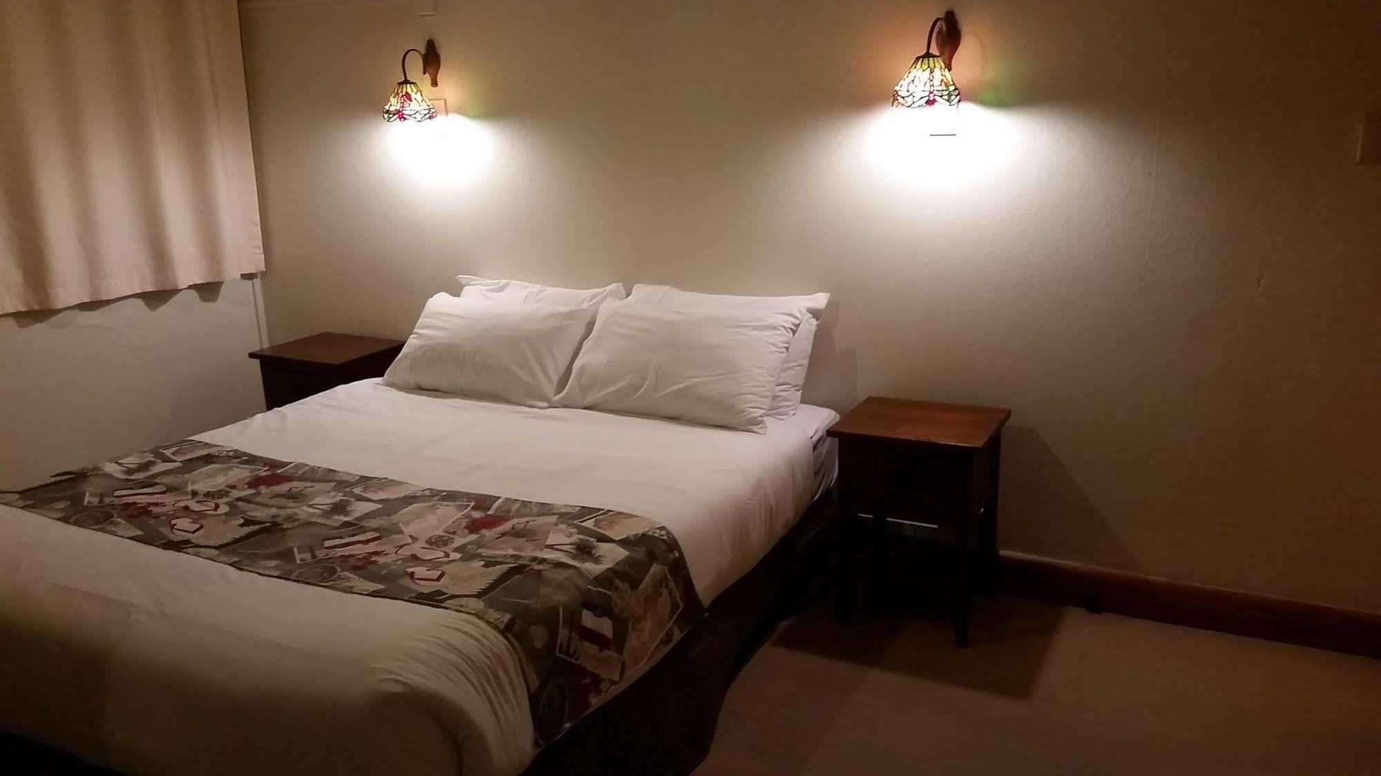 Whakatane Hotel Extérieur photo